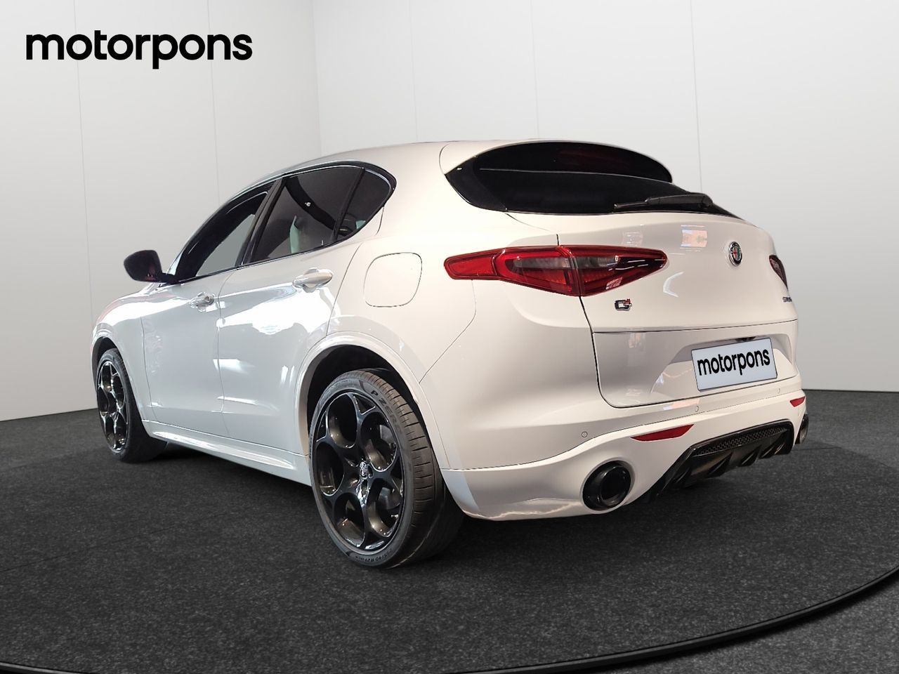 alfa romeo stelvio 2022 / foto grande (3)