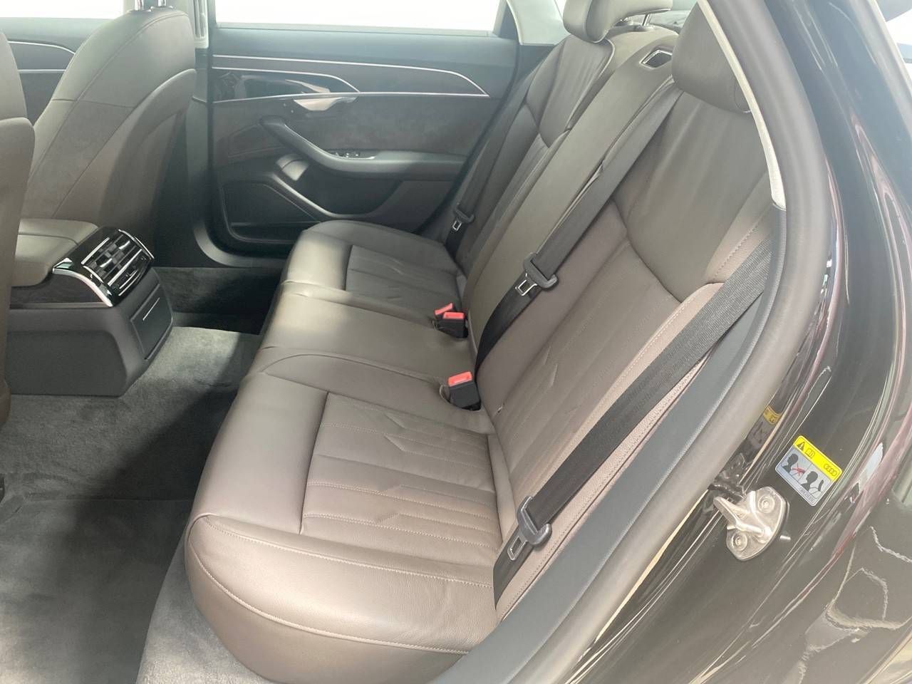 Audi A8 60 TFSIe quattro tiptronic - - foto 22