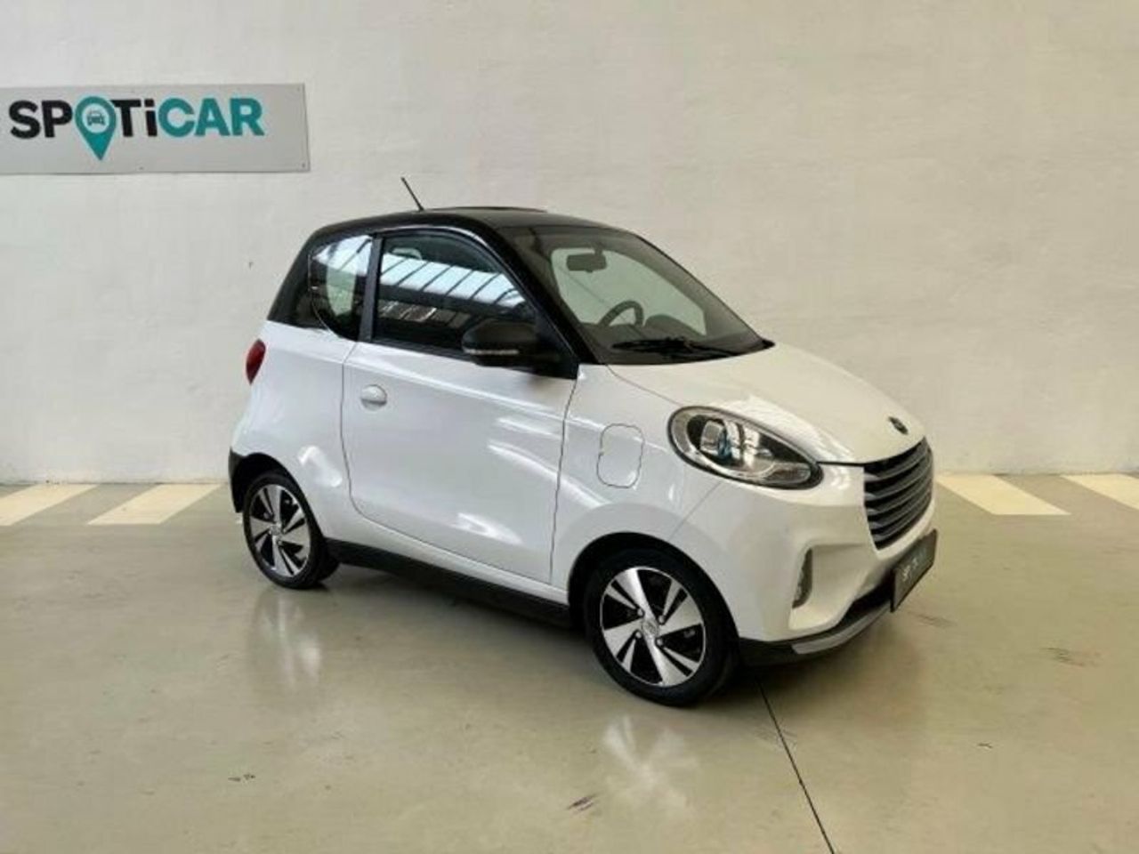 invicta electric d2s 2022 / foto grande (3)
