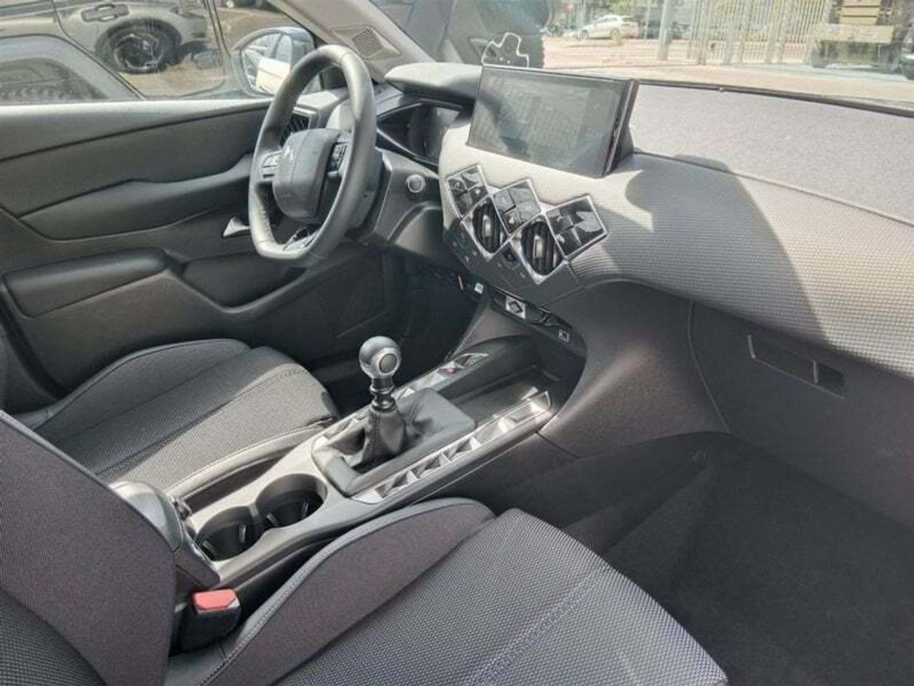 ds automobiles ds 3 2023 / foto grande (3)
