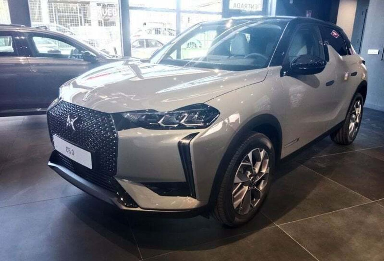 Neumaticos 55  de segunda mano - ds automobiles ds 3 2024 /