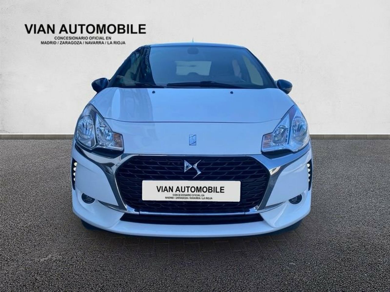 ds automobiles ds 3 2016 / foto grande (2)