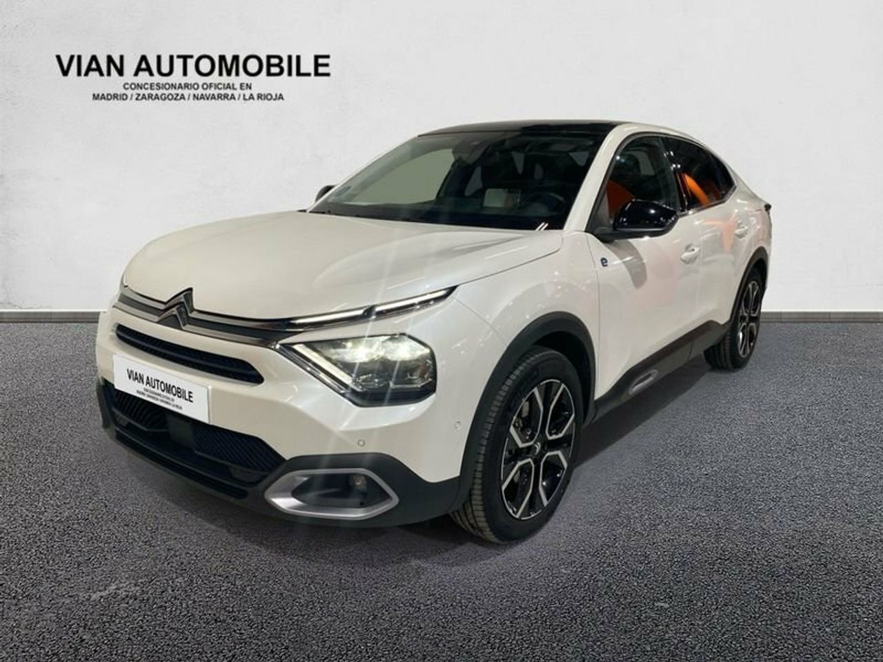 Neumaticos 25  de segunda mano - citroën c4 x 2023 /