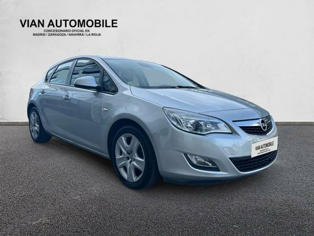 opel astra 2012 / foto grande (2)