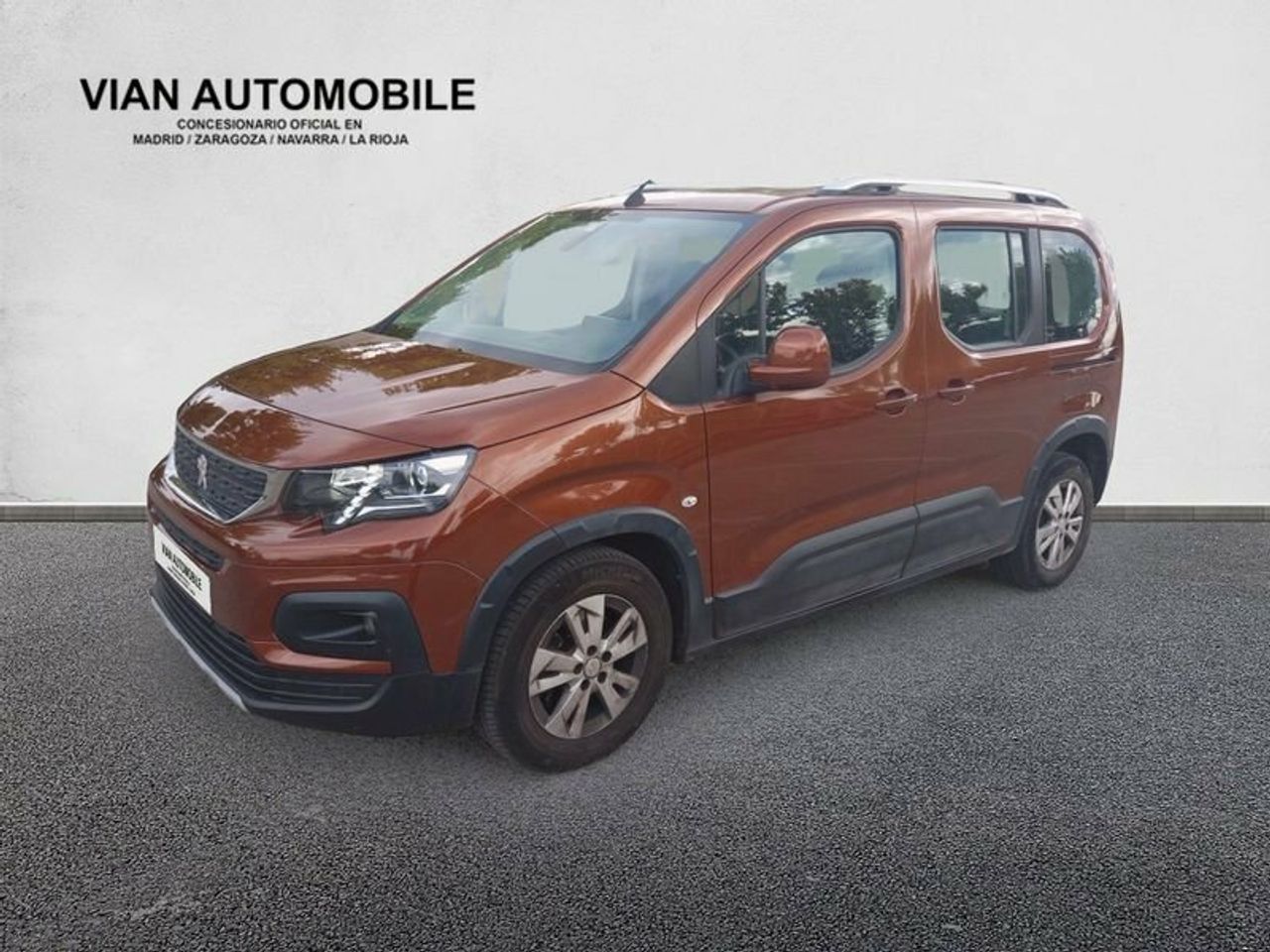 Neumaticos 215 65 15  de segunda mano - peugeot rifter 2020 /