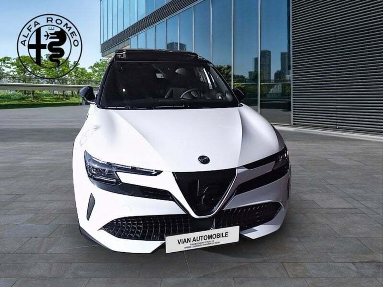alfa romeo junior 2024 / foto grande (2)