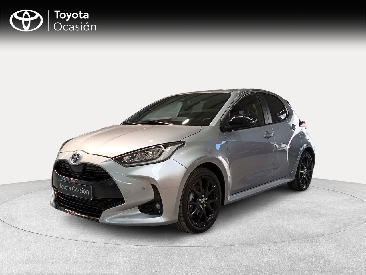 Foto toyota yaris 2023 /