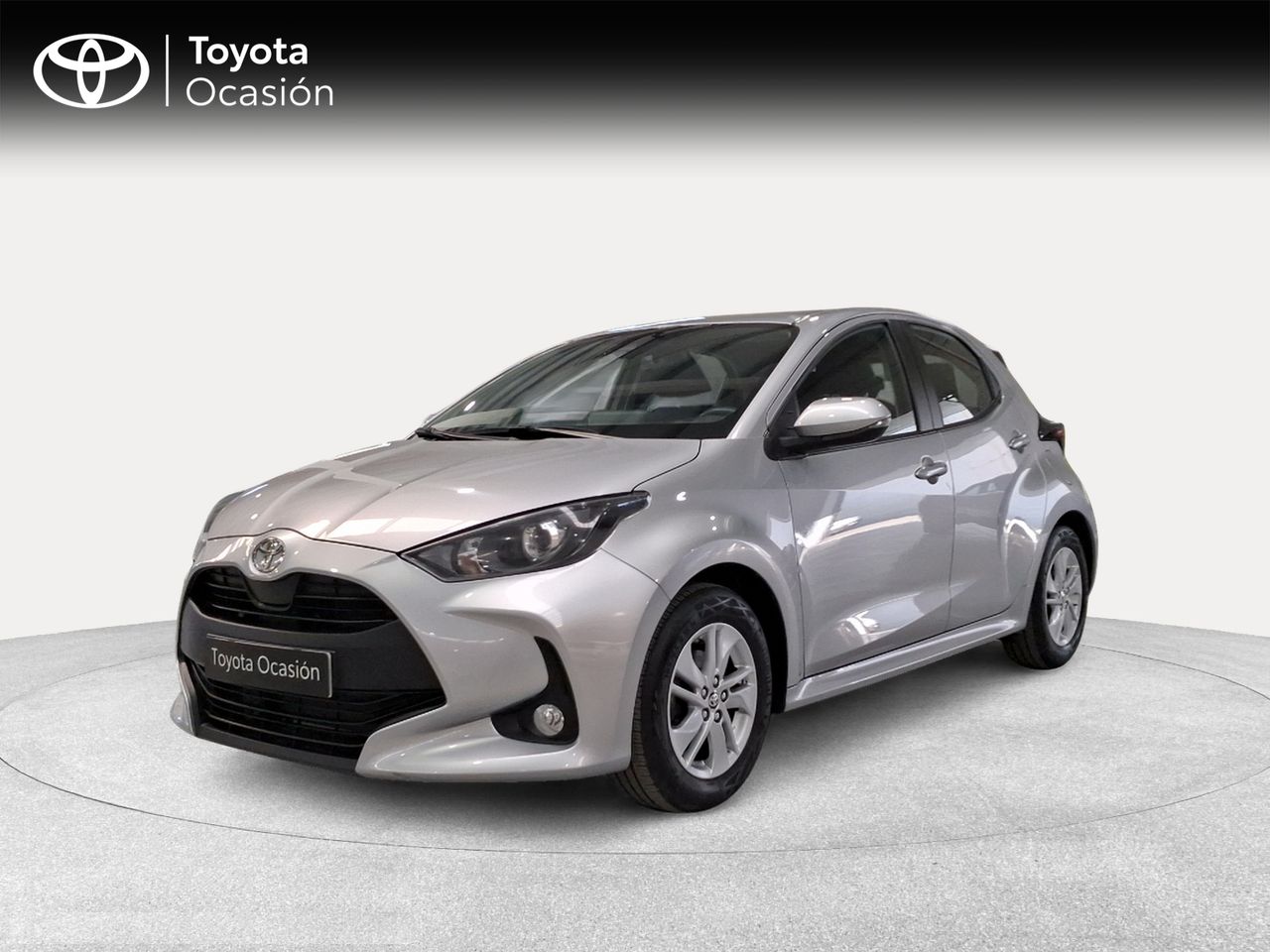 toyota yaris 2024 /