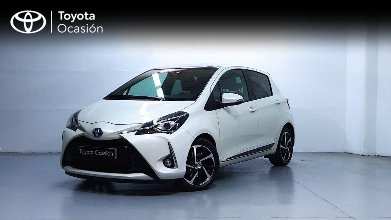 Toyota Yaris ocasión segunda mano 2019 Híbrido por 17.900€ en Málaga