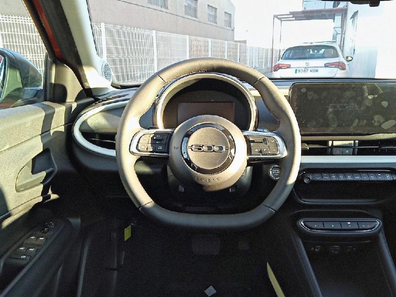 Fiat 500 NUEVO 600 MHEV 1.2 74KW 100CV DDCT - foto 9