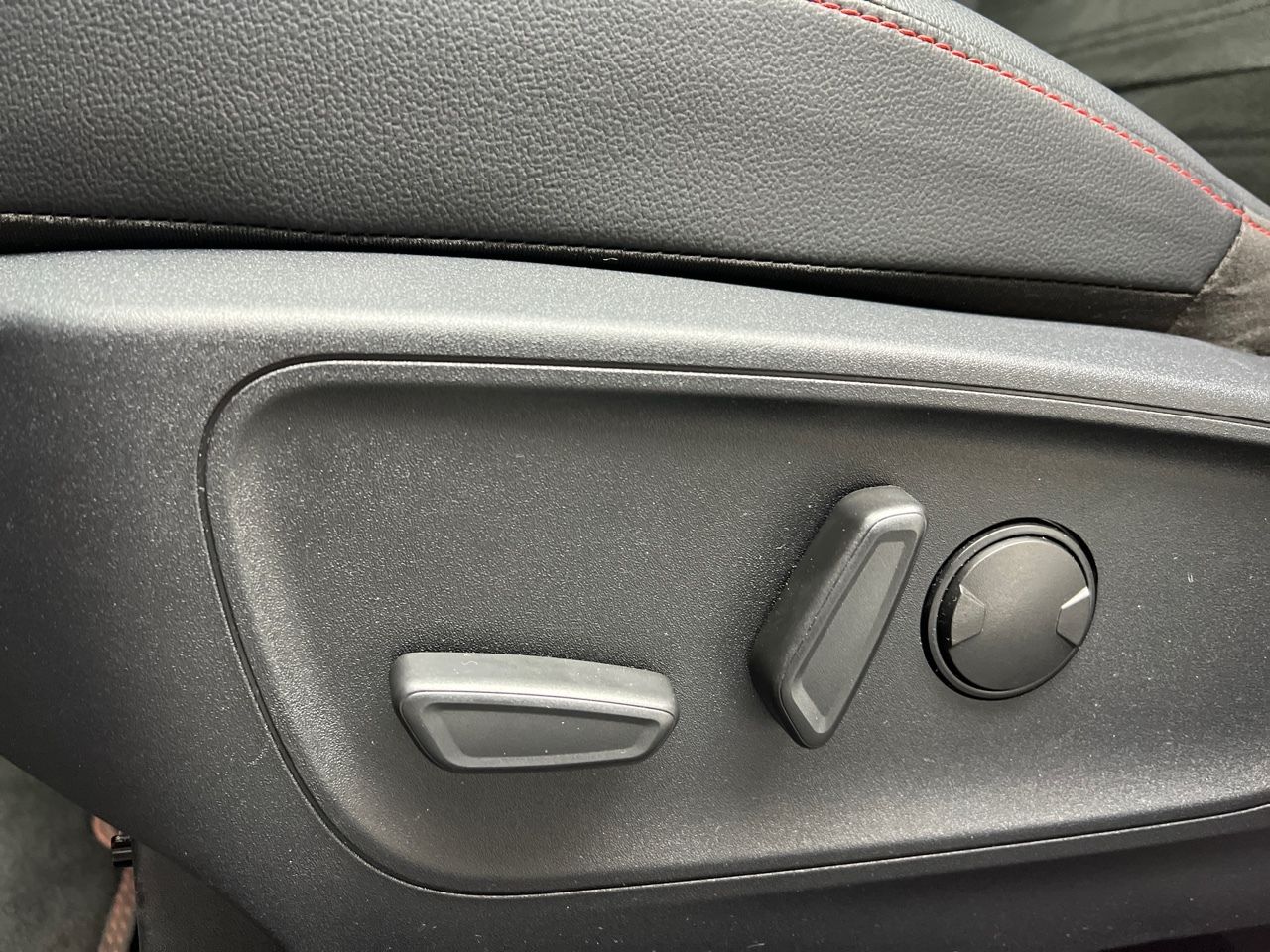 Ford Kuga FHEV 2.5 ST-LINE X AUTO 190CV 5P - foto 25