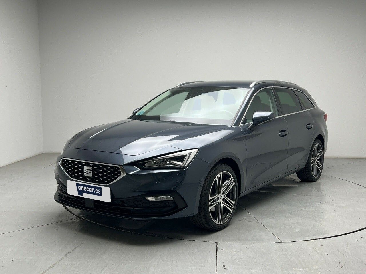 Opel combo radio multimedia  de segunda mano - seat leon 2022 /