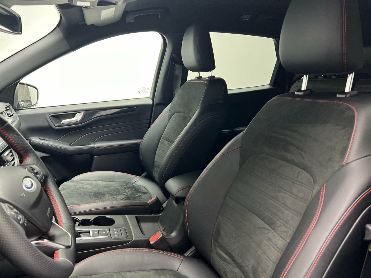 Ford Kuga FHEV 2.5 ST-LINE X AUTO 190CV 5P - foto 24