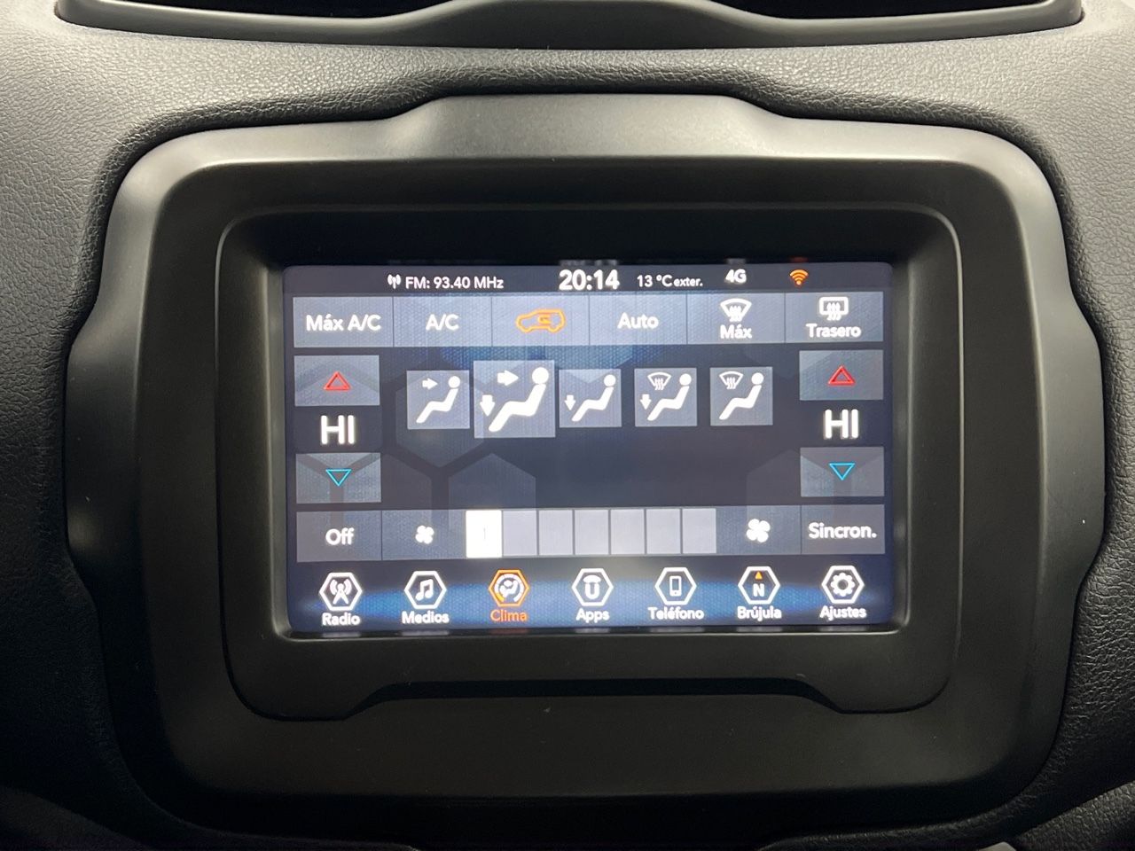 Jeep Renegade 1.0 G LONGITUDE FWD 120CV 5P - foto 21