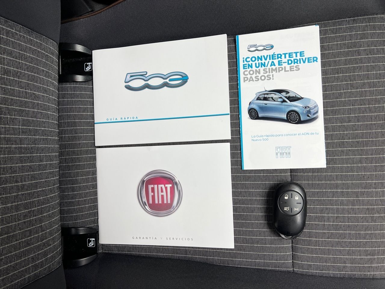 Fiat 500 BEV 42KWH ICON 118CV 3P - foto 30