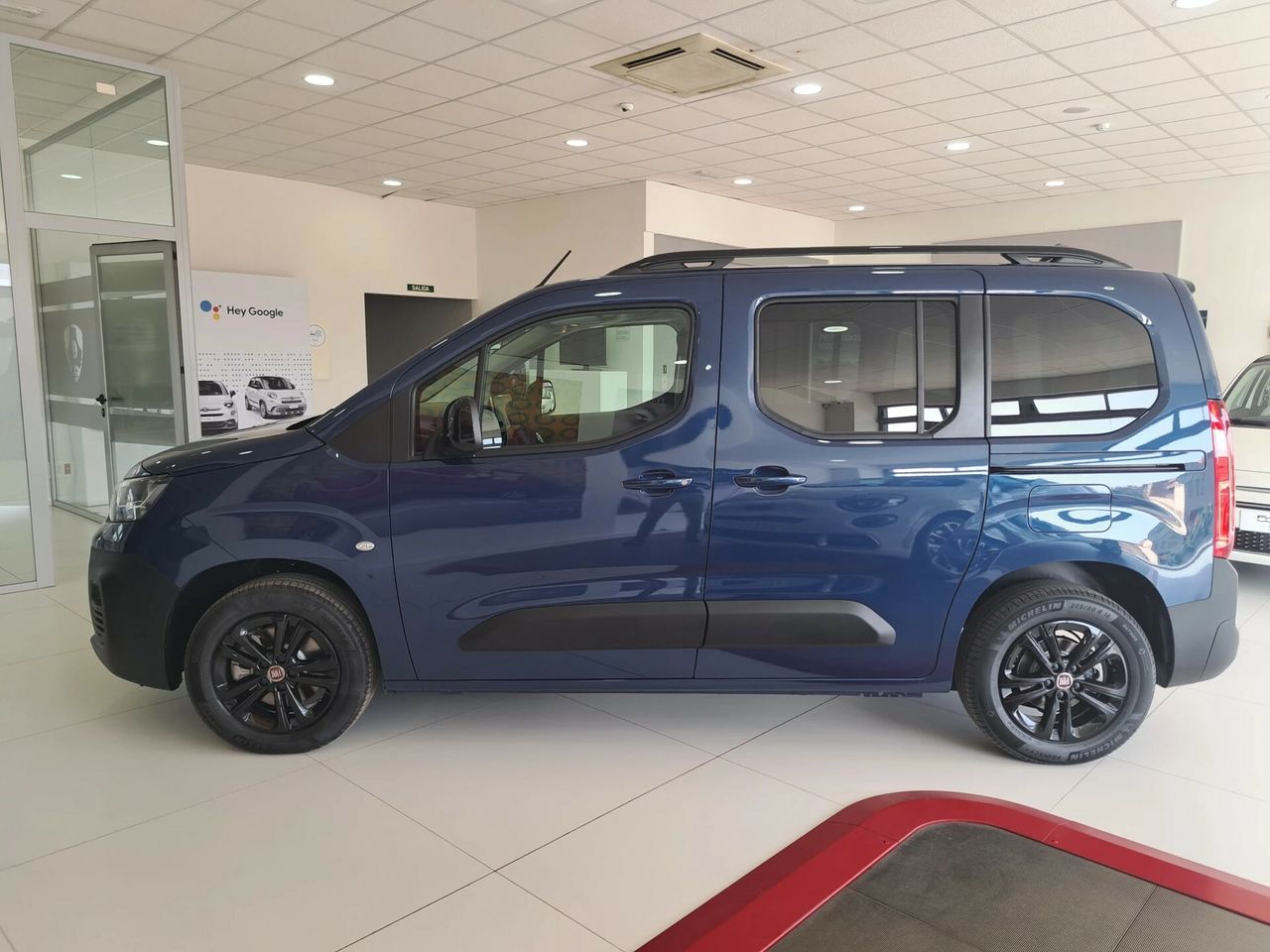 Fiat Doblo E-DOBLO BEV LAUNCH EDITION 136CV 5P - foto 5