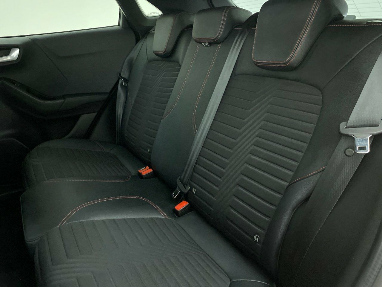 Ford Puma MHEV 1.0 ECOBOOST ST-LINE X 125CV 5P - foto 26