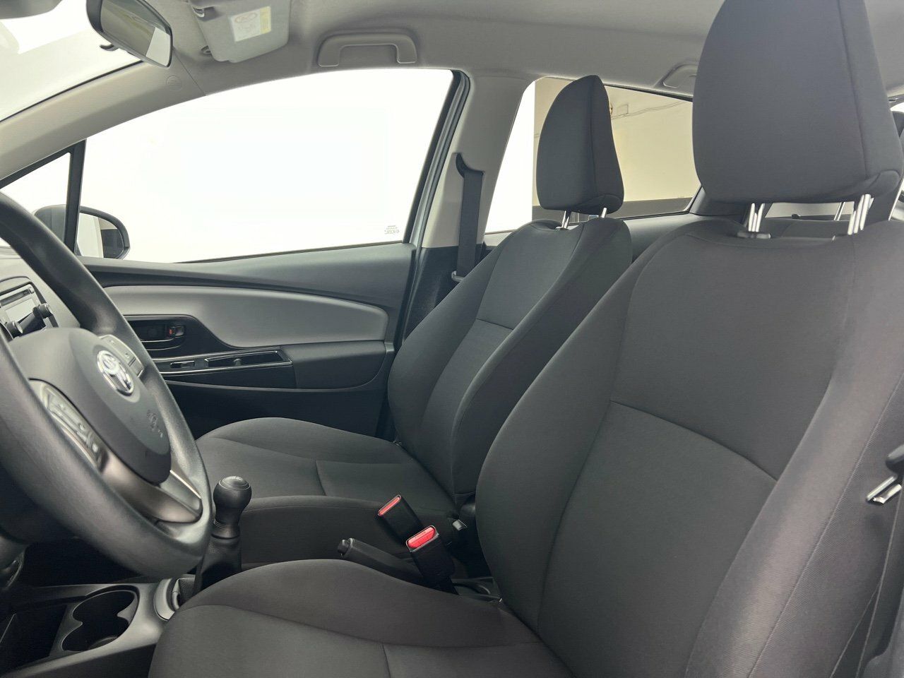 Toyota Yaris 1.0 VVT-I BUSINESS 69CV 5P - foto 23