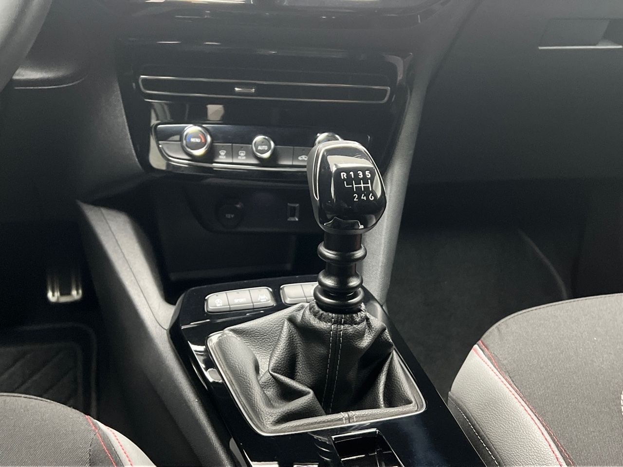 Opel Mokka 1.2T GS LINE 130 CV 5P - foto 20