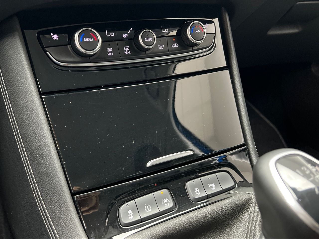 Opel Grandland X 1.2 TURBO ULTIMATE 130CV 5P - foto 22