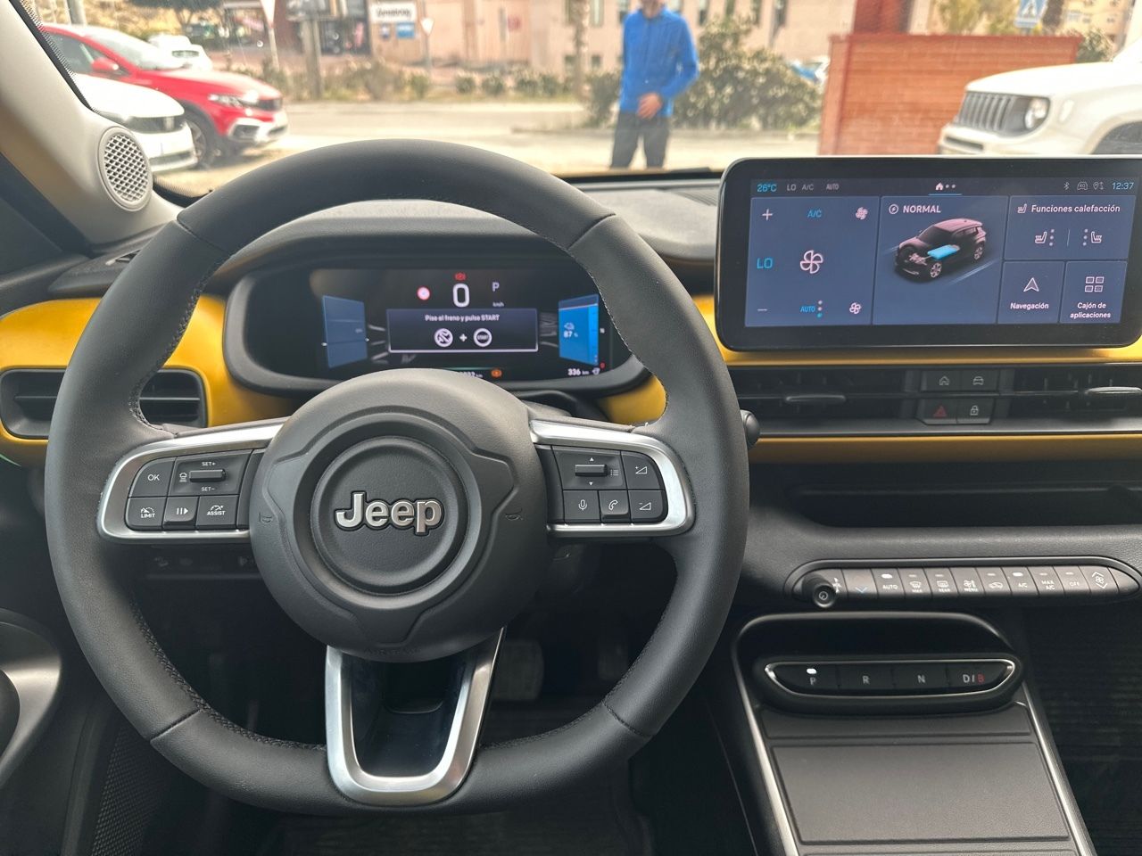 Jeep Avenger BEV SUMMIT 156CV 5P - foto 17