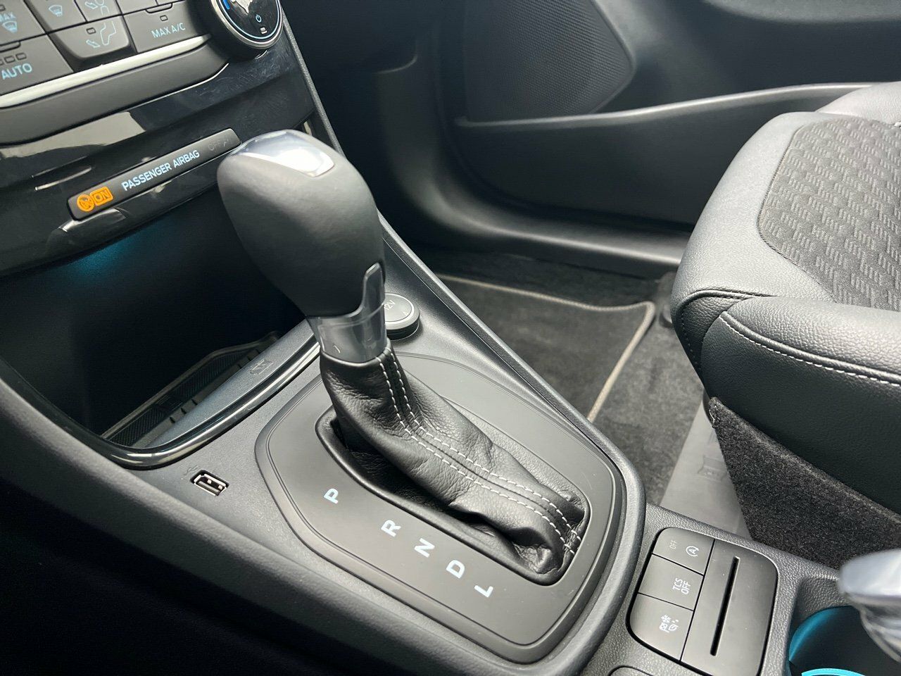 Ford Puma 1.0 ECOBOOST MHEV TITANIUM X DCT 125CV 5P - foto 20