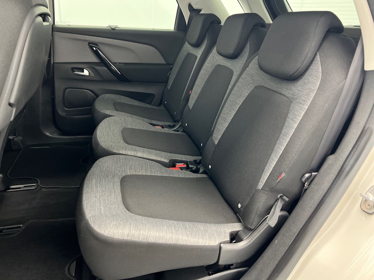 Citroën C4 Picasso 1.2 PURETECH S&S FEEL 130CV 5P - foto 25