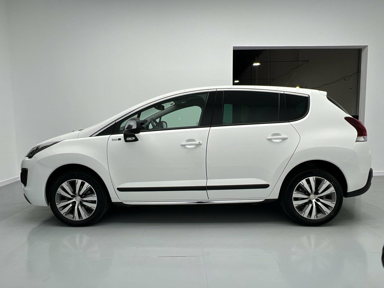 Peugeot 3008 1.2 PURETECH STYLE 130CV 5P - foto 4