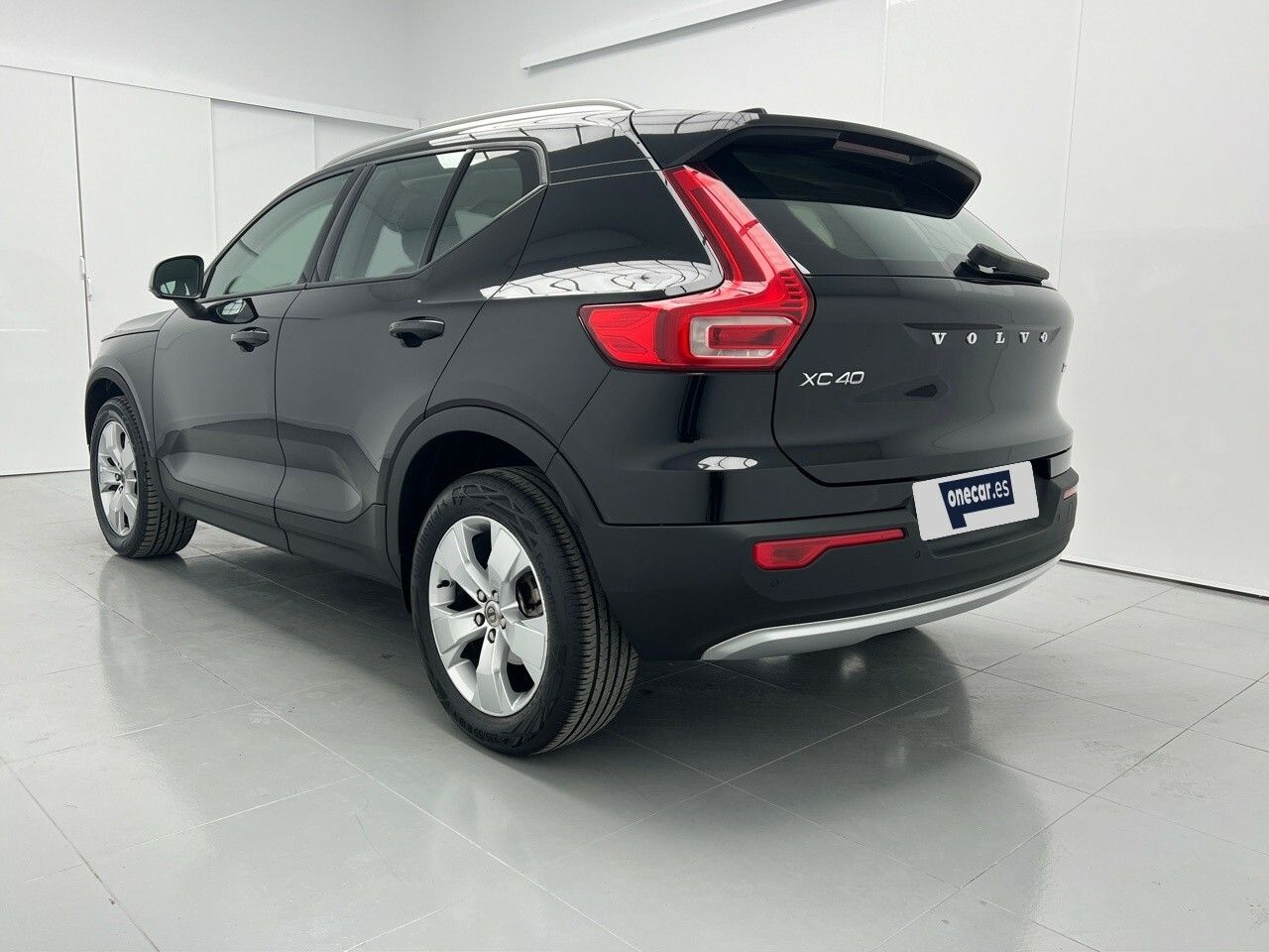 Volvo XC40 1.5 T2 MOMENTUM PRO AUTO 129CV 5P - foto 8