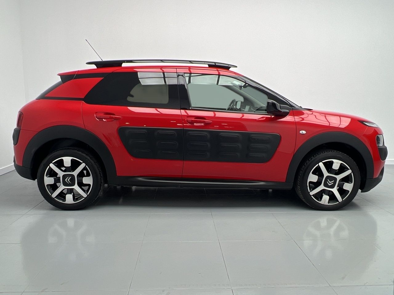 Citroën C4 Cactus 1.6 BLUEHDI FEEL EDITION 100CV 5P - foto 3