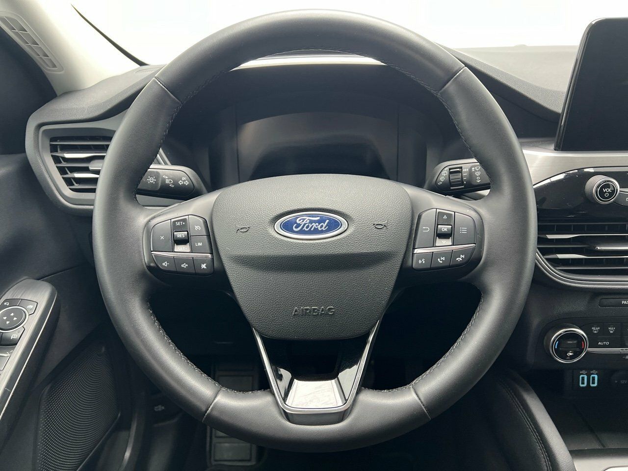 Ford Kuga 1.5 ECOBLUE TITANIUM 120CV 5P - foto 14