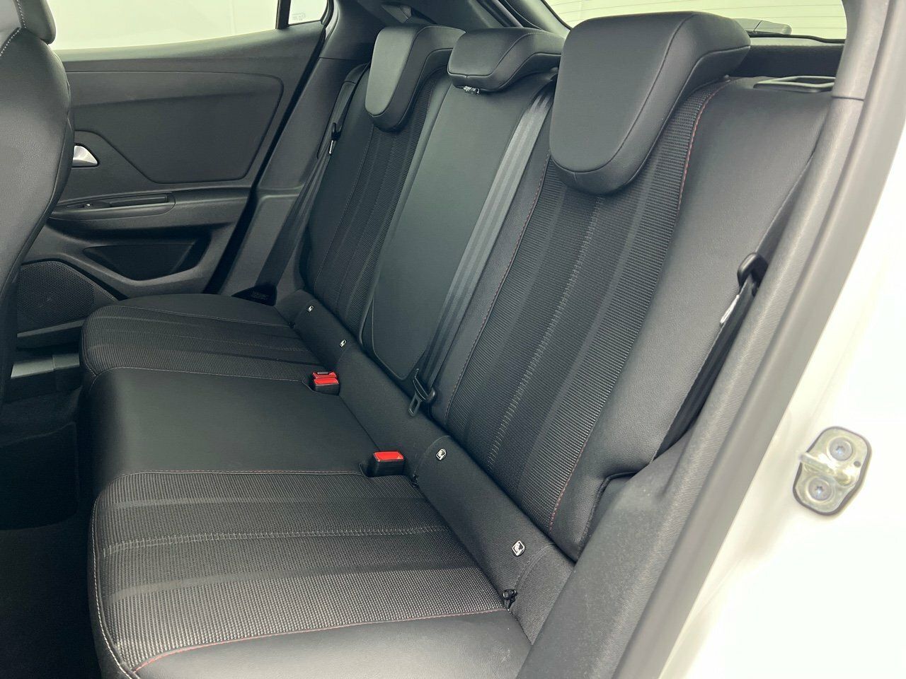 Opel Mokka 1.2 T GS LINE AUTO 130CV 5P - foto 25