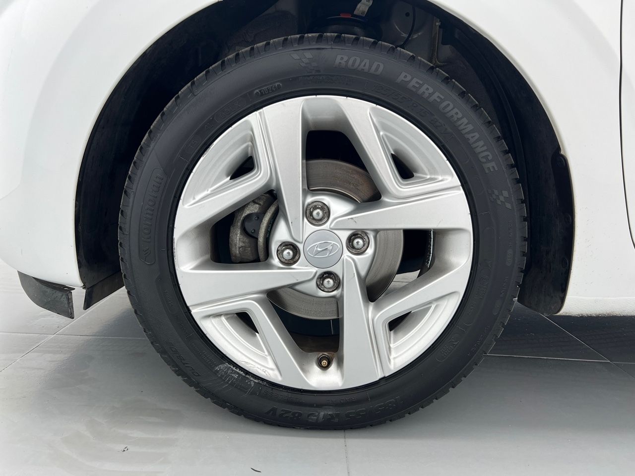 Hyundai i10 1.0 KLASS 67CV 5P - foto 11