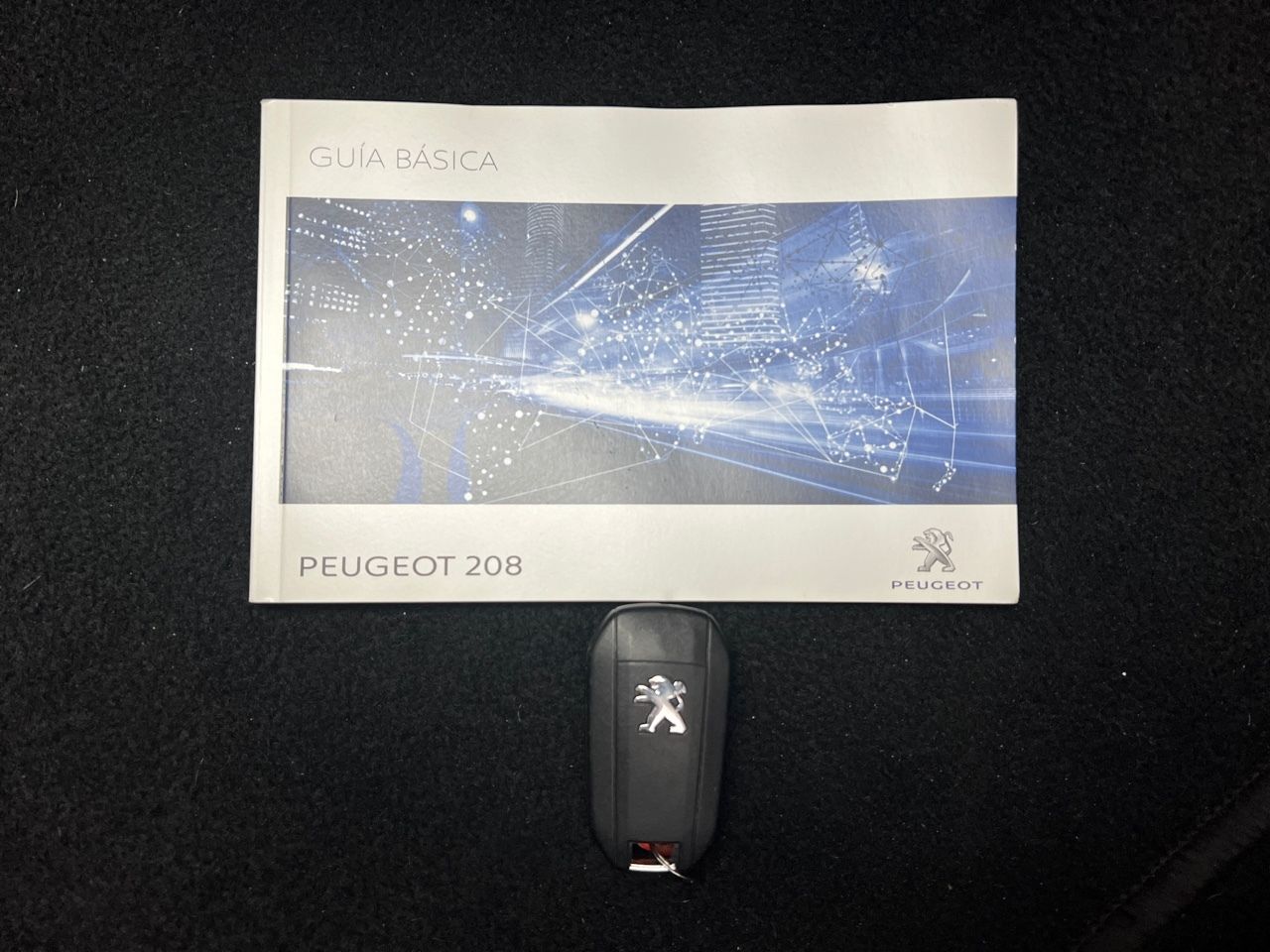 Peugeot 208 1.2L PURETECH STYLE 82CV 5P - foto 29