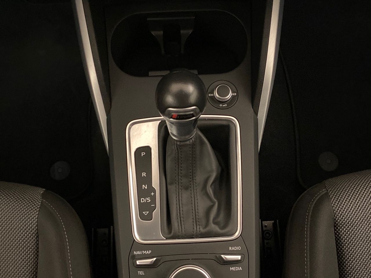 Audi Q2 2.0 35 TDI S TRONIC SPORT 150CV 5P - foto 21