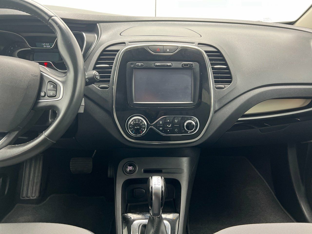 Renault Captur 1.2 TCE ENERGY ZEN EDC 120CV 5P - foto 18