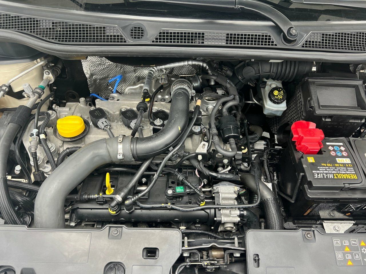 Renault Captur 1.2 TCE ENERGY ZEN EDC 120CV 5P - foto 27