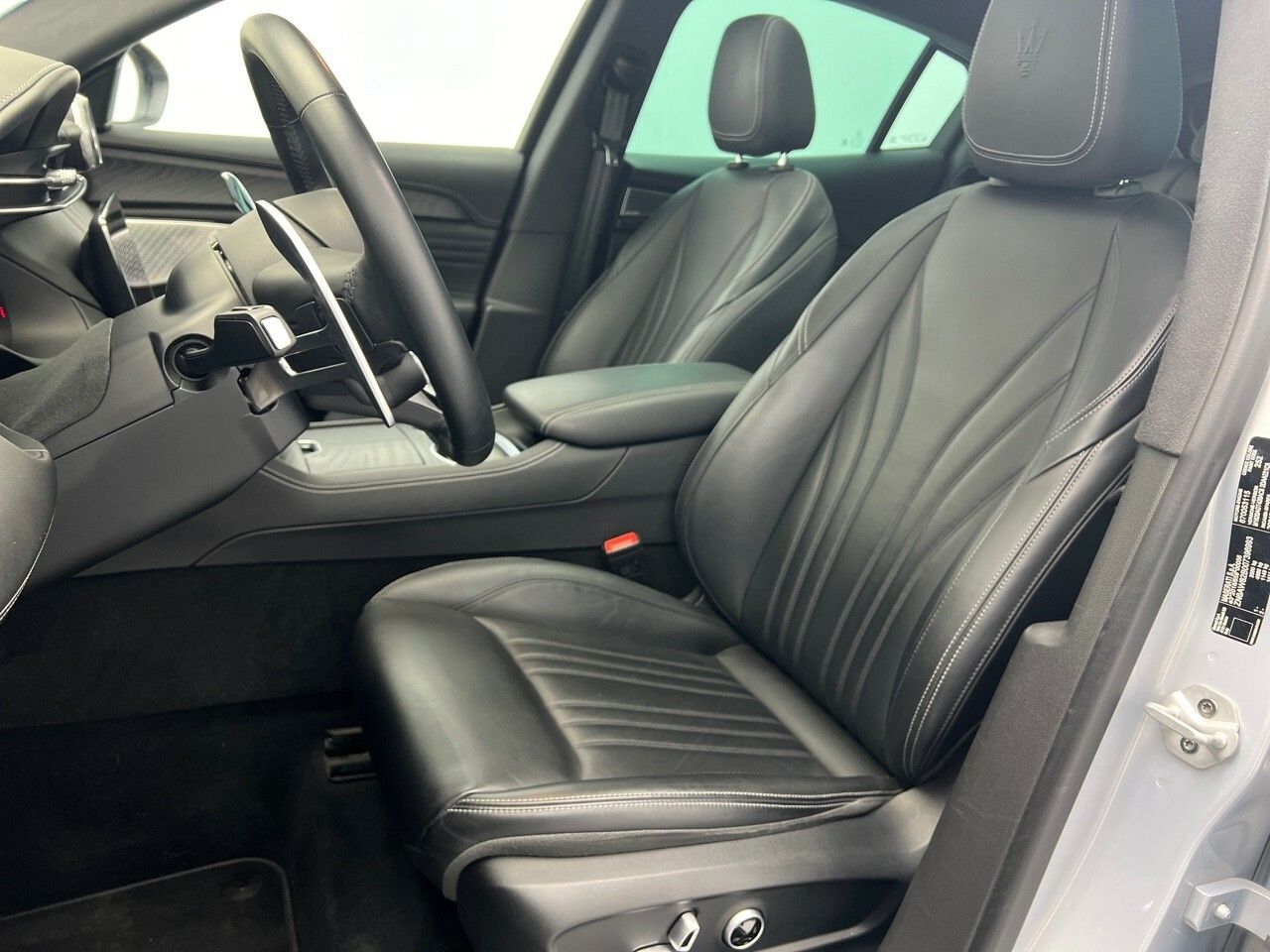 Maserati Grecale MHEV 2.0 GT AUTO 4WD 300CV 5P - foto 24