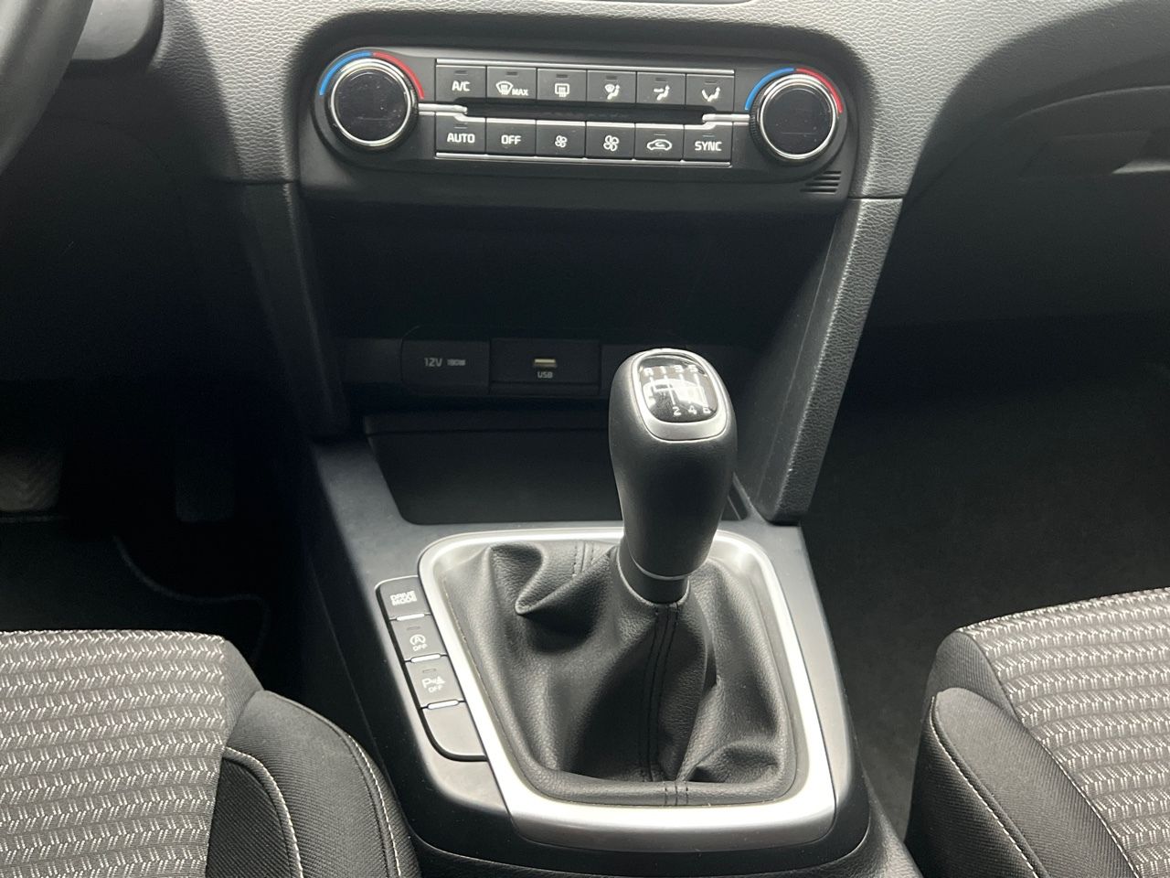 Kia XCeed 1.5 MHEV DRIVE 160CV 5P - foto 19