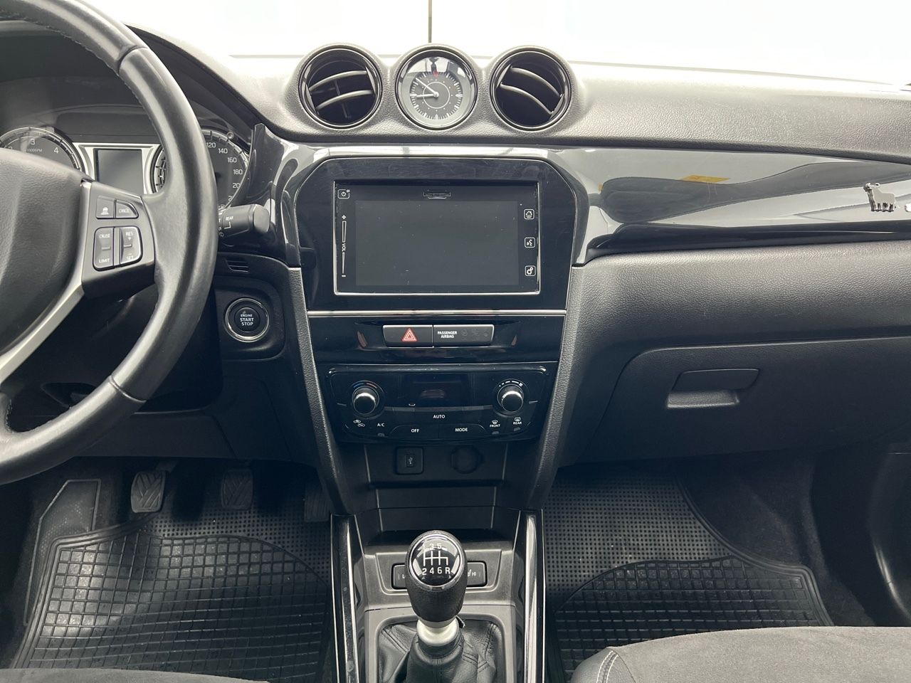 Suzuki Vitara 1.6 DDIS GLX 4WD 120CV 5P - foto 21