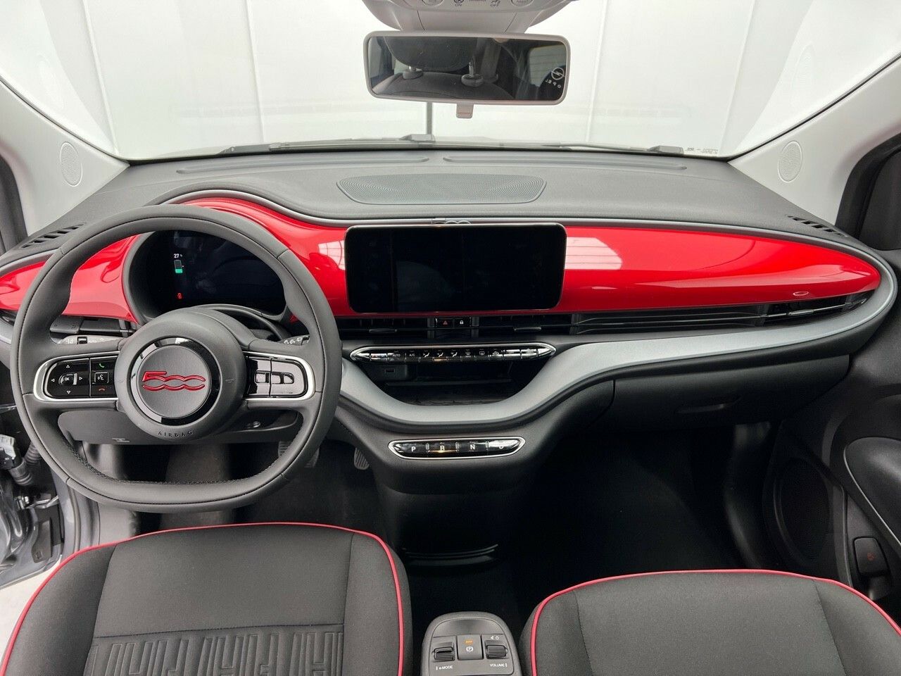 Fiat 500 BEV 42KWH RED 118CV 3P - foto 13
