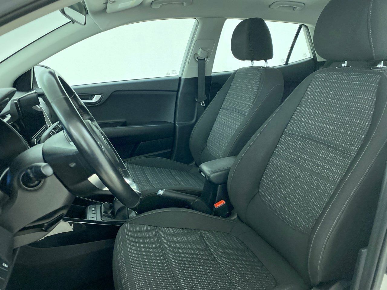 Kia Stonic 1.0 MHEV T-GDI IMT DRIVE 120CV 5P - foto 24