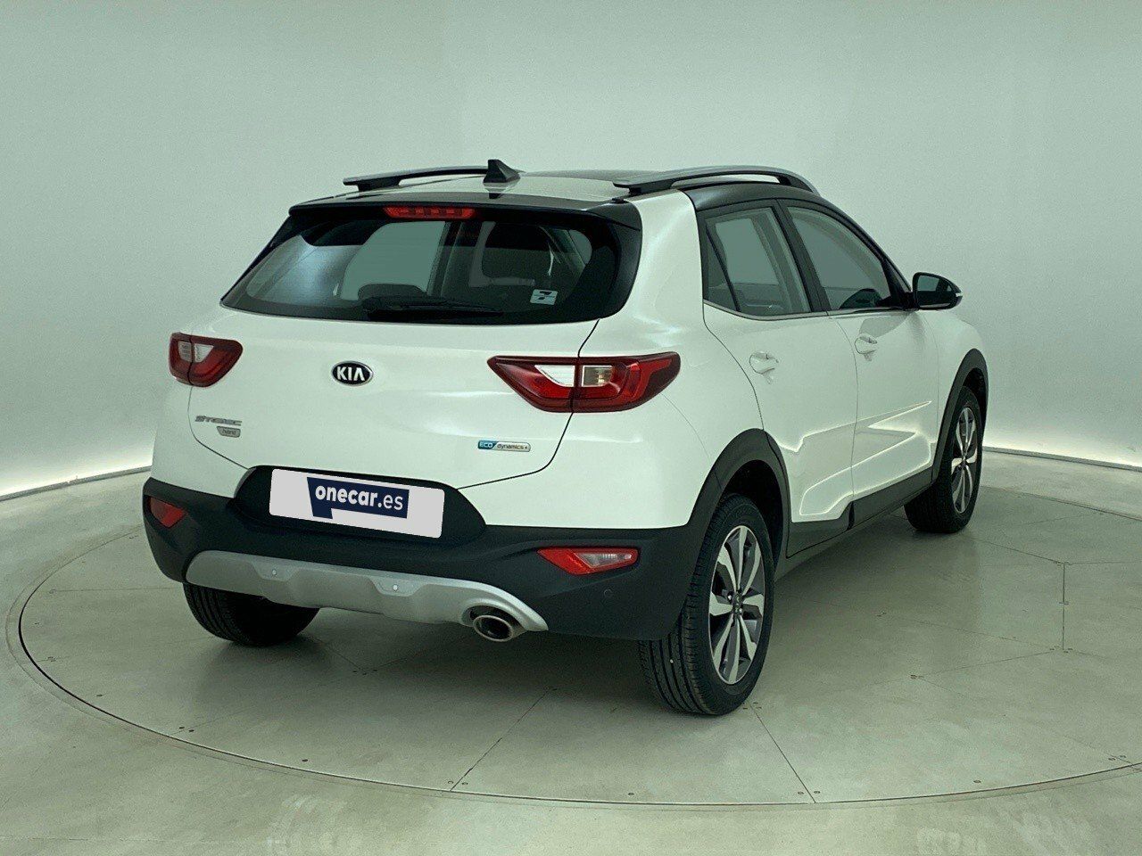 kia stonic 2021 / foto grande (2)
