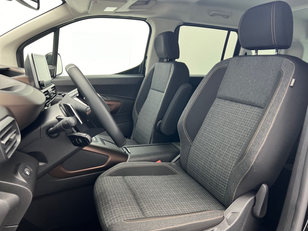 Peugeot Rifter 1.2 PURETECH GT STANDARD AUTO 130CV 5P - foto 24