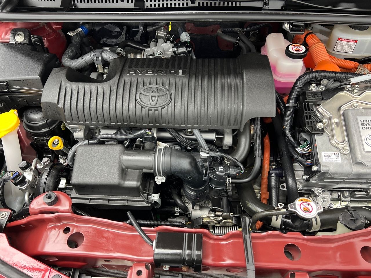 Toyota Yaris 1.5 VVT-I HYBRID FEEL AUTO 100CV 5P - foto 28