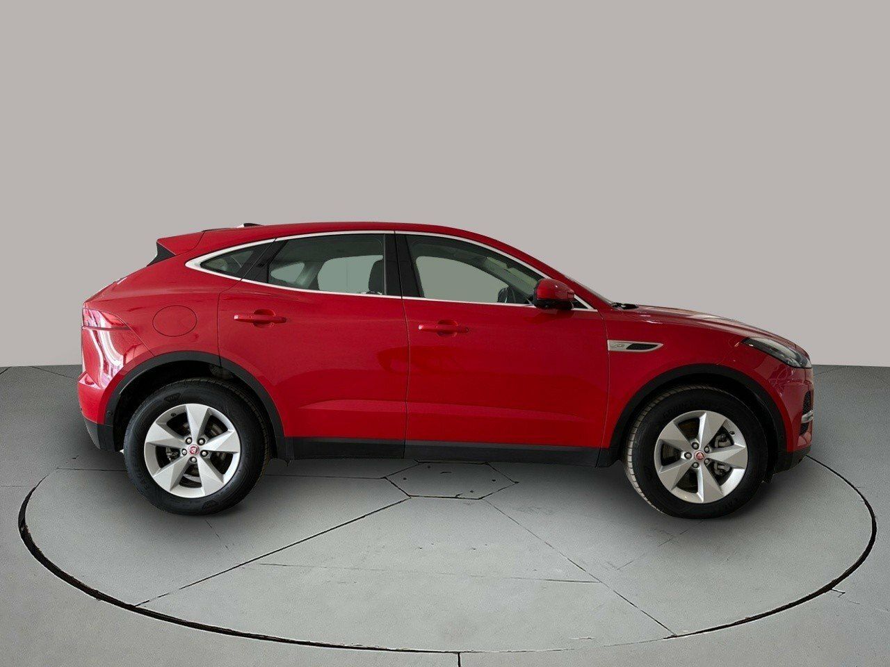 jaguar e-pace 2021 / foto grande (3)