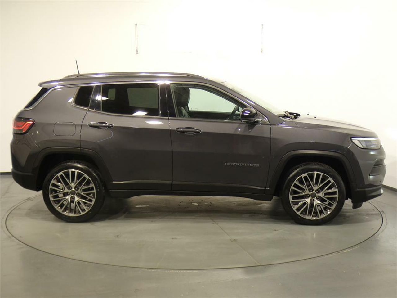 Jeep Compass 1.3 Gse T4 96kW (130CV) Limited MT FWD - foto 5