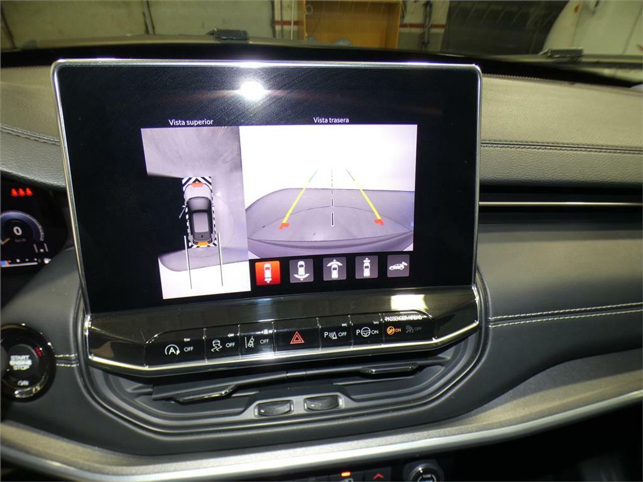 Jeep Compass 1.3 Gse T4 96kW (130CV) Limited MT FWD - foto 23