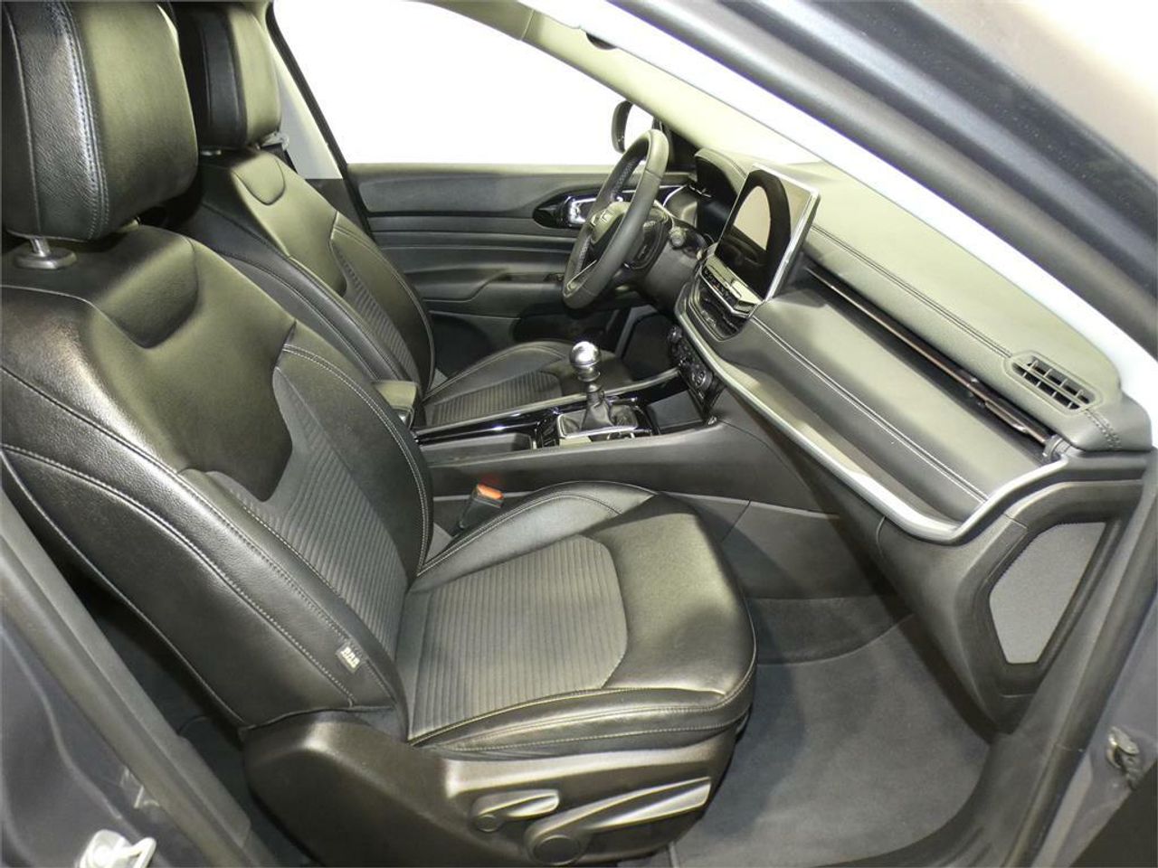 Jeep Compass 1.3 Gse T4 96kW (130CV) Limited MT FWD - foto 21