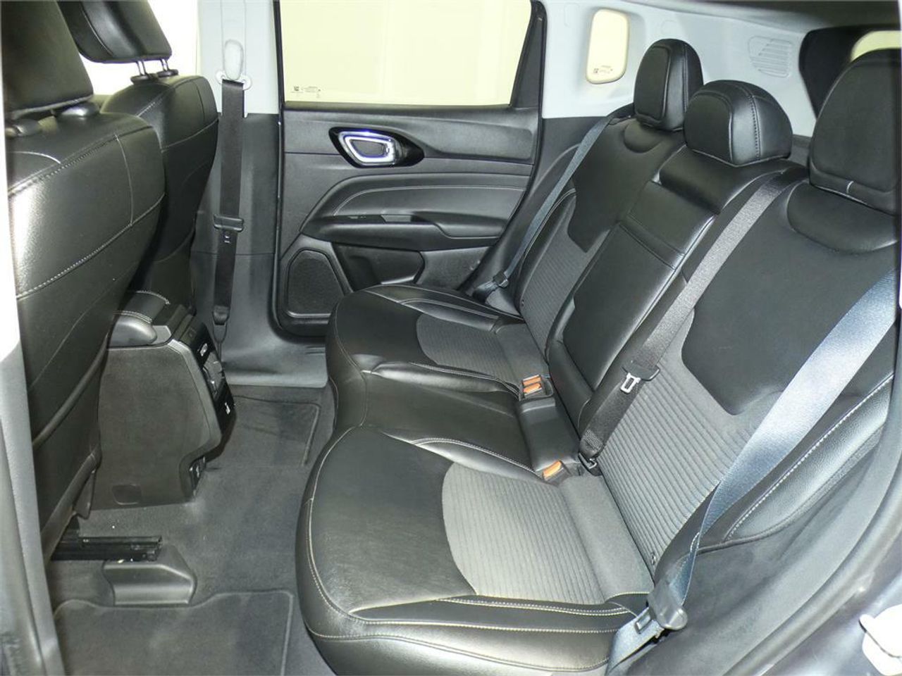 Jeep Compass 1.3 Gse T4 96kW (130CV) Limited MT FWD - foto 10